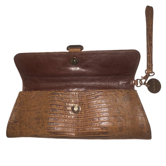 Charles David lizard leather wristlet /clutch
EUC Never used Brown - Picture 7 of 11